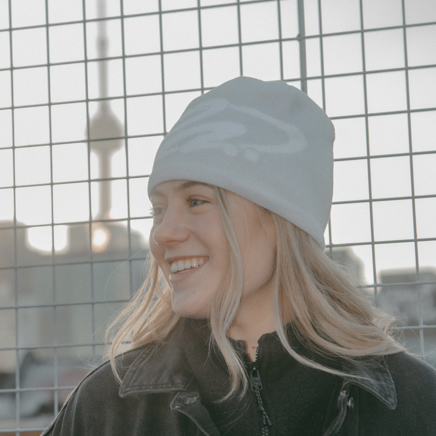 003 Graphic Beanie - Cloud Grey